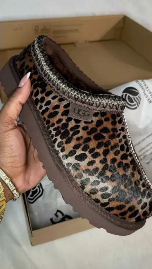 FASHION LEOPARD SHOES WITH BOX